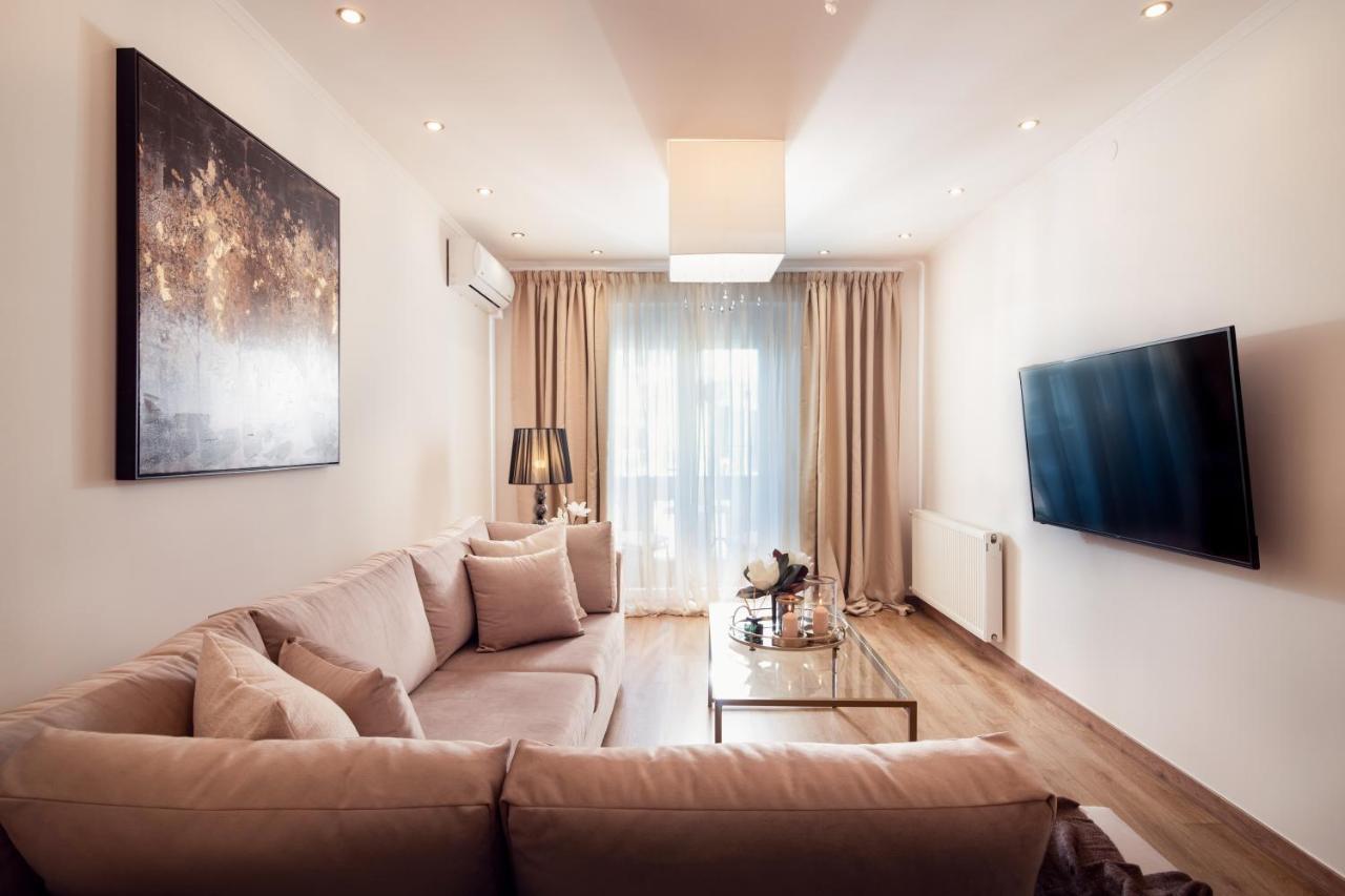 Maison Downtown Luxury Apartments! Закінф Екстер'єр фото
