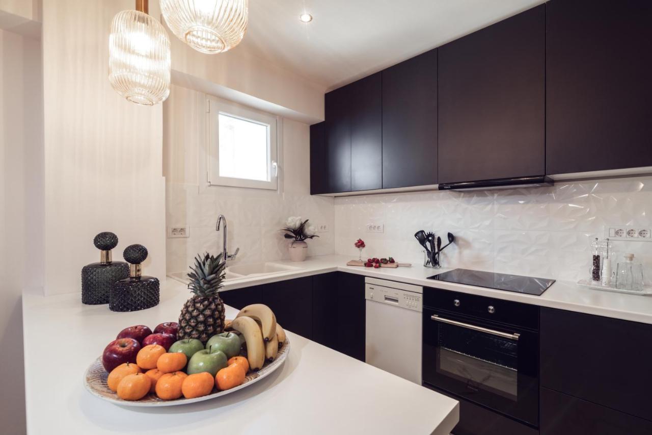 Maison Downtown Luxury Apartments! Закінф Екстер'єр фото